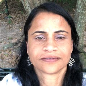 Meet your Posher, Jacinta